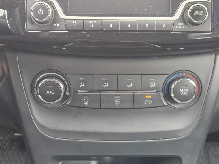 Nissan Sentra Sentra B17 1.8 2019 Usado  Usado en Kovacs Usados
