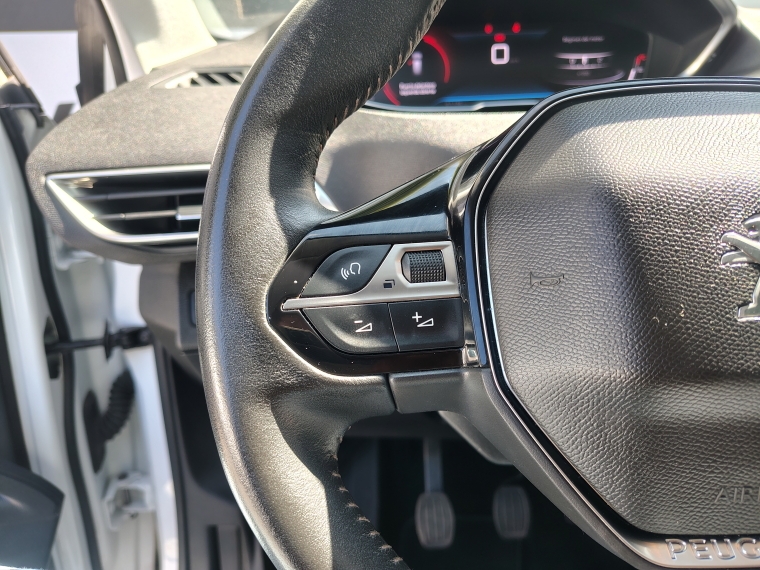 Peugeot 3008 1.2 Active Pack Puretech 130 Mt 2022 Usado  Usado en Kovacs Usados