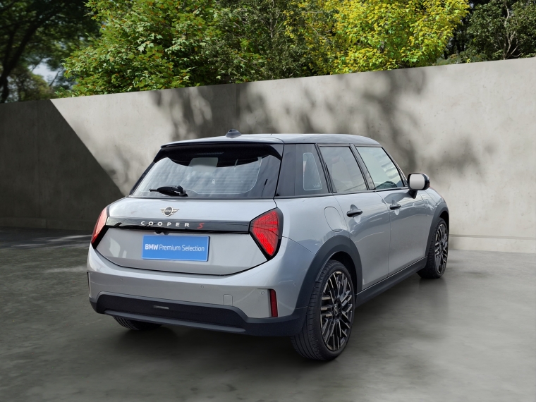 Mini Cooper Hb 2.0 Aut 2025 Usado Usado en BMW Premium Selection Mini Cooper Hb 2.0 Aut 2025 Usado Usado en BMW Premium Selection