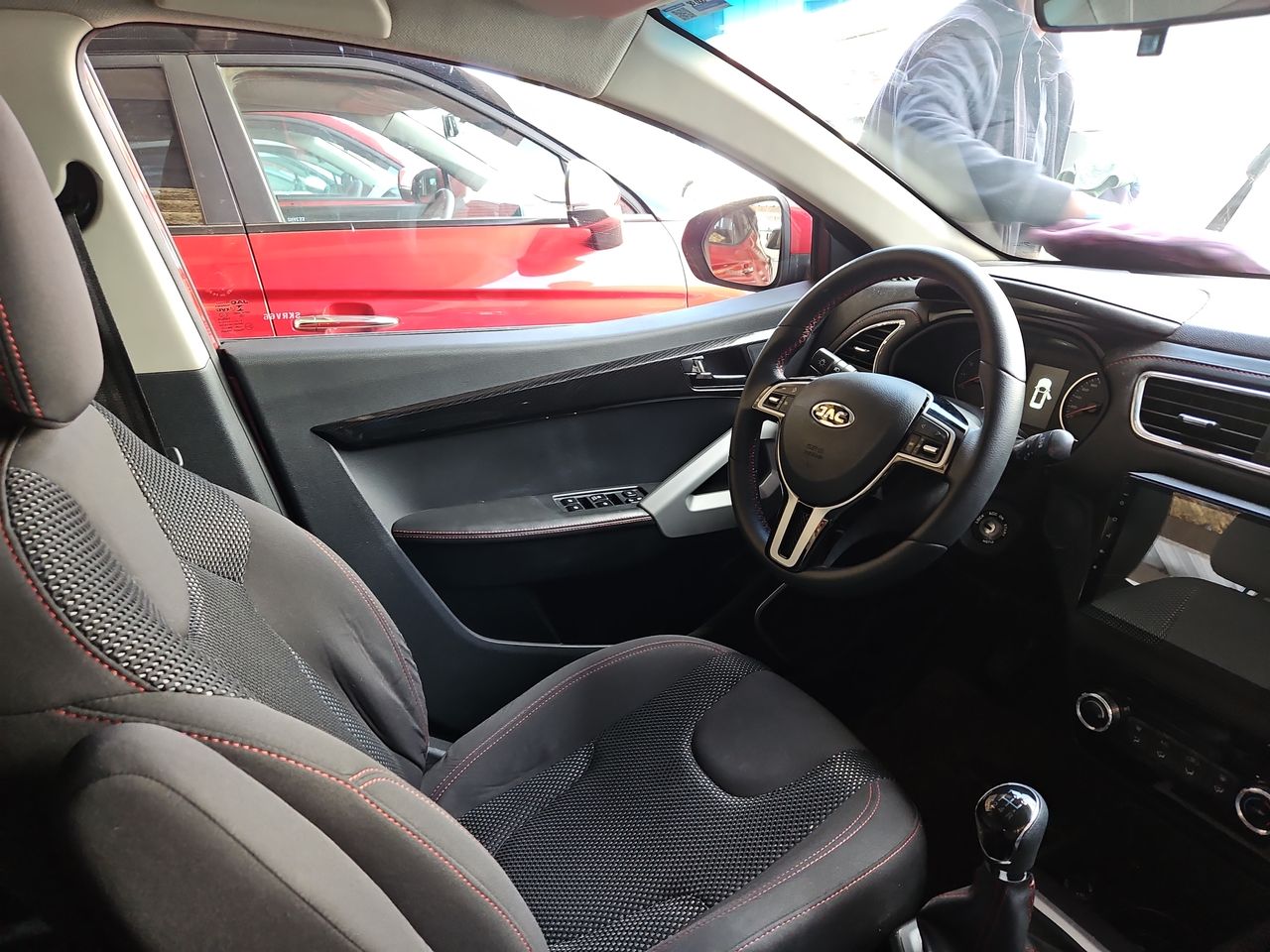 Jac Js2 Js2 Hatchback 1.5 2024 Usado en Usados de Primera - Sergio Escobar