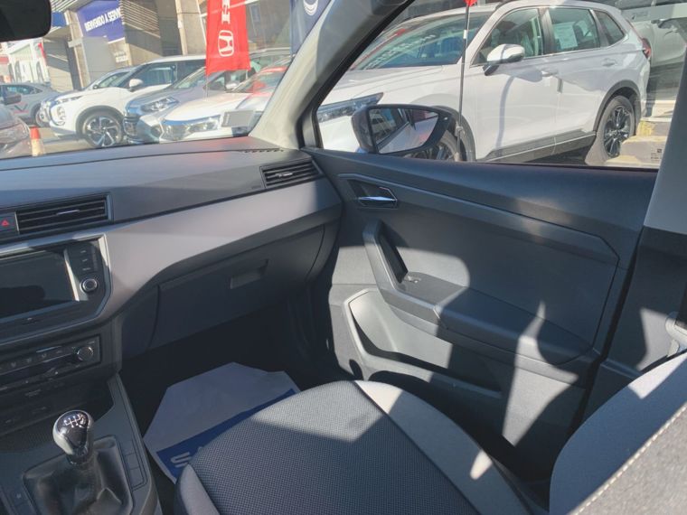 Seat Ibiza 1.6 Style Mt 5p 2022 Usado  Usado en Webautos.cl