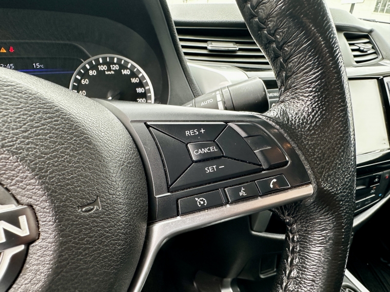 Nissan Navara 2.3 Dc Se Mt 4x4 Diesel 2023 Usado  Usado en Kovacs Usados