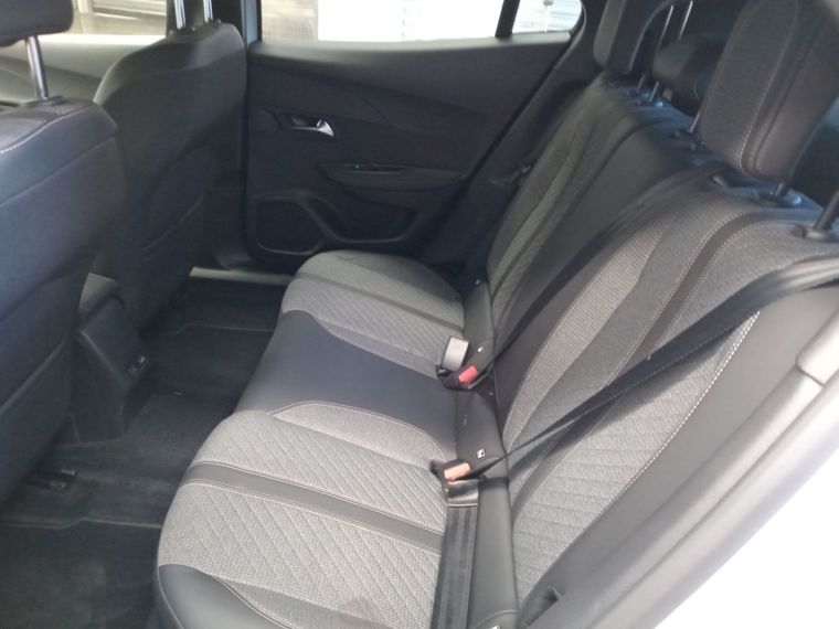 Peugeot 2008 1.2 Allure Puretech 130 Mt 5p 2024 Usado  Usado en Webautos.cl