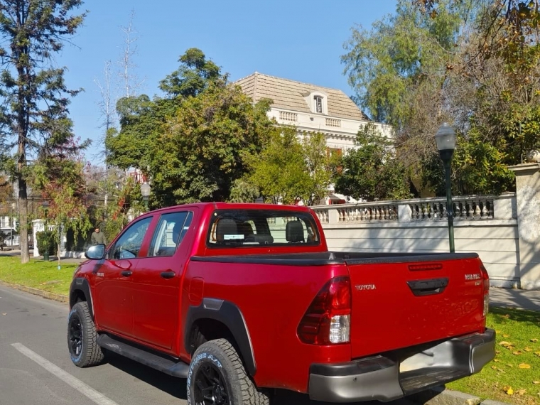 TOYOTA HILUX DX 4X2 2.4 - imagen 10