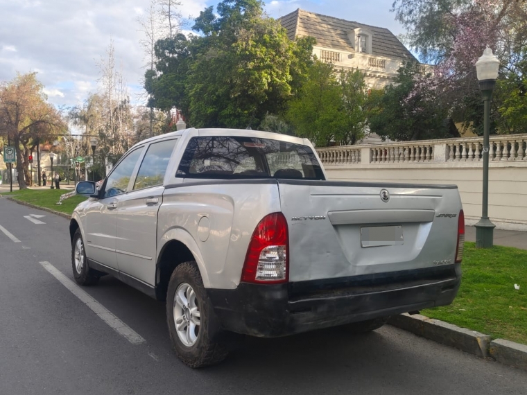 SsangYong Actyon Sport — foto 4 de 17