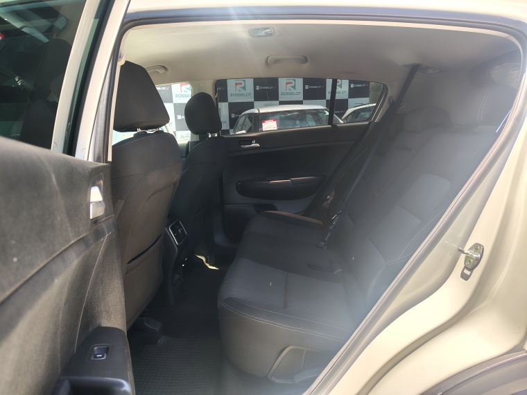Kia Sportage Sportage Lx 2.0 2019 Usado en Rosselot Usados