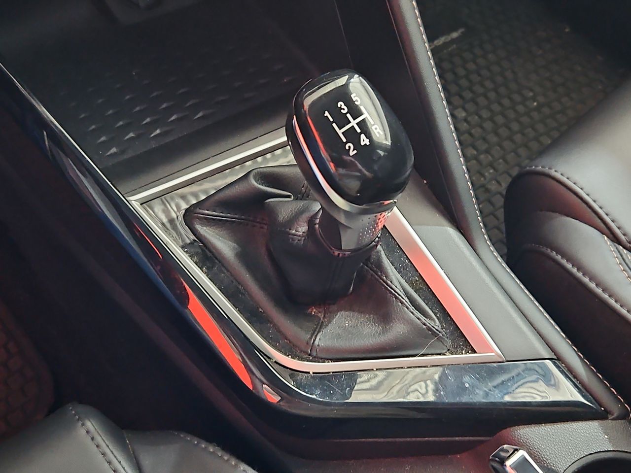 Changan Cs15 Cs15 Hb 4x2 1.5 2023 Usado en Usados de Primera - Sergio Escobar