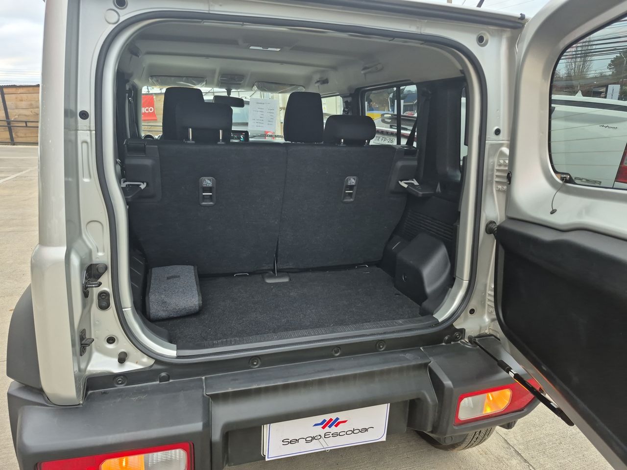 Suzuki Jimny Jimny Glx 4x4 1.5 2025 Usado en Usados de Primera - Sergio Escobar