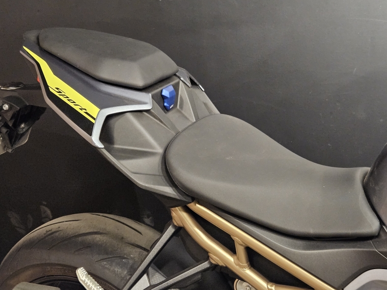 Bmw S 1000 r . 2024 Usado en BMW Premium Selection