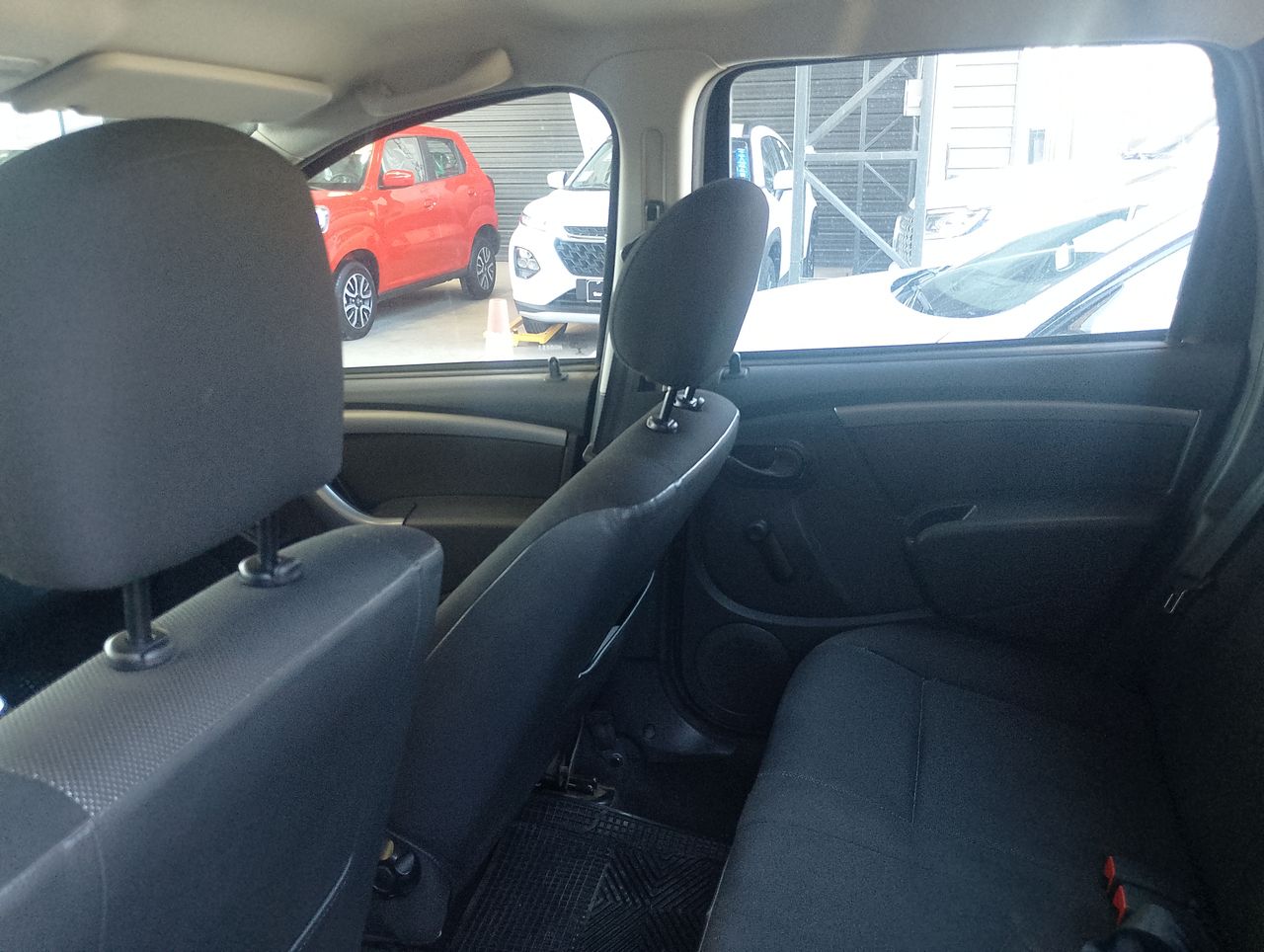 Renault Duster Duster Expression 1.6 2015 Usado Usado en Webautos.cl Renault Duster Duster Expression 1.6 2015 Usado Usado en Webautos.cl