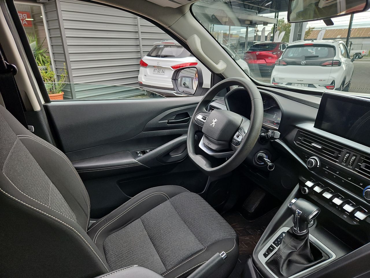 Peugeot Landtrek Landtrek Bluehdi 4x4 2.2 Aut 2023 Usado  Usado en Webautos.cl