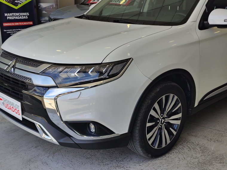Mitsubishi Outlander Outlander Cvt 2.0 Aut 2022 Usado en Rosselot Usados