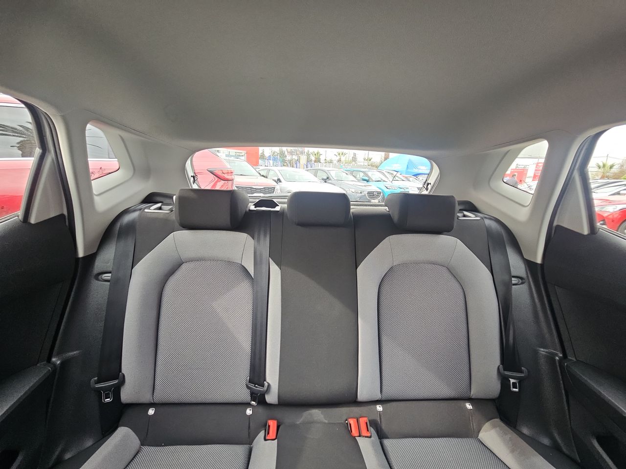 Seat Ibiza Ibiza Hatch Back 1.6 Aut 2021 Usado en Usados de Primera - Sergio Escobar