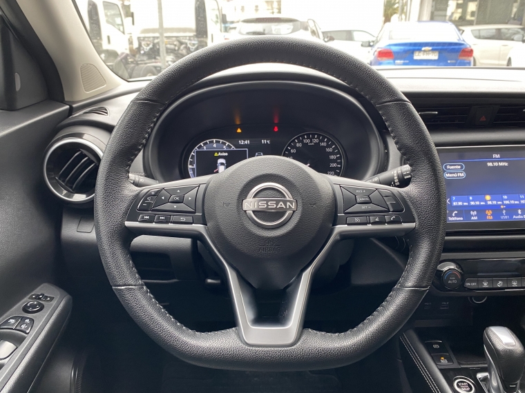 Nissan Kicks 1.6 Exclusive At 2023 Usado  Usado en Webautos.cl