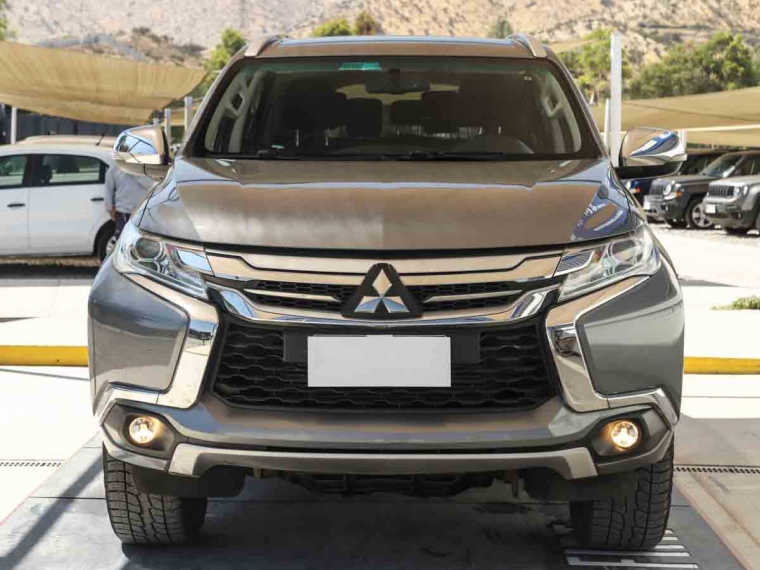 Mitsubishi Montero sport 2.4 4x2 At E5 2018 Usado  Usado en Webautos.cl
