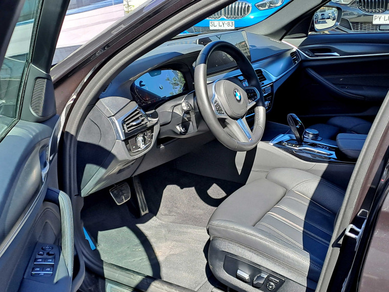 Bmw 530 I Sedan 2.0 Aut 2023 Usado  Usado en BMW Premium Selection