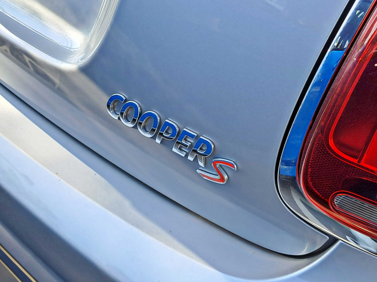 Mini Cooper S 2.0 Hb 5p Iconic 2023 Usado  Usado en BMW Premium Selection