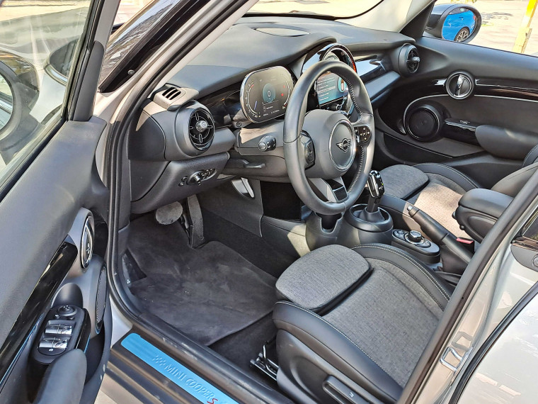 Mini Cooper S 2.0 Hb 5p Iconic 2023 Usado  Usado en BMW Premium Selection