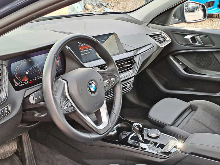 Bmw 118 D Hatch Dynamic 2023 Usado  Usado en BMW Premium Selection