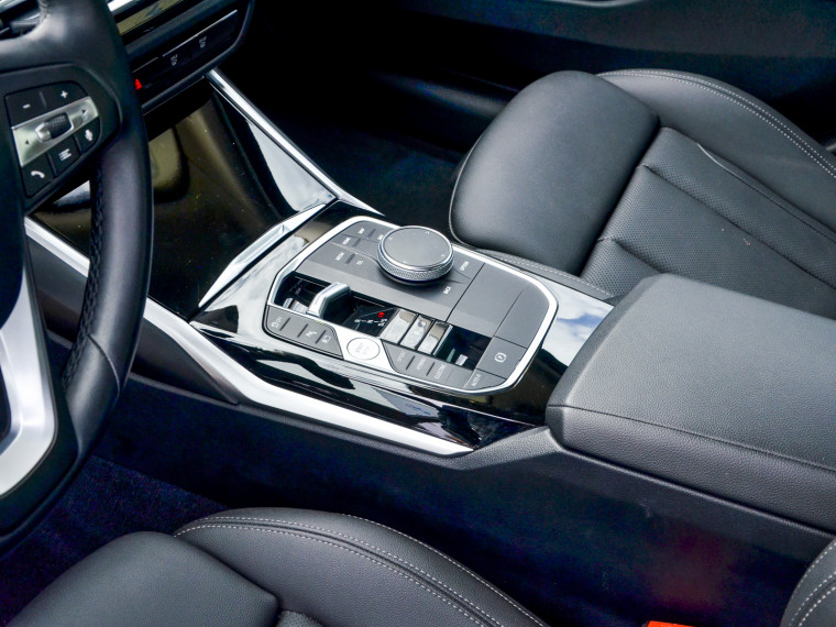 Bmw 330 E Urban Lci 2023 Usado  Usado en BMW Premium Selection