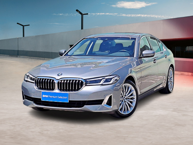 BMW 530 e Luxury LCI  2024