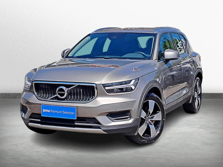 VOLVO XC40 T4 Momentum FWD 2.0 AUT  2022