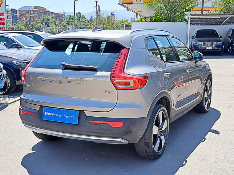 Volvo Xc40 T4 Momentum Fwd 2.0 Aut  2022 Usado  Usado en BMW Premium Selection