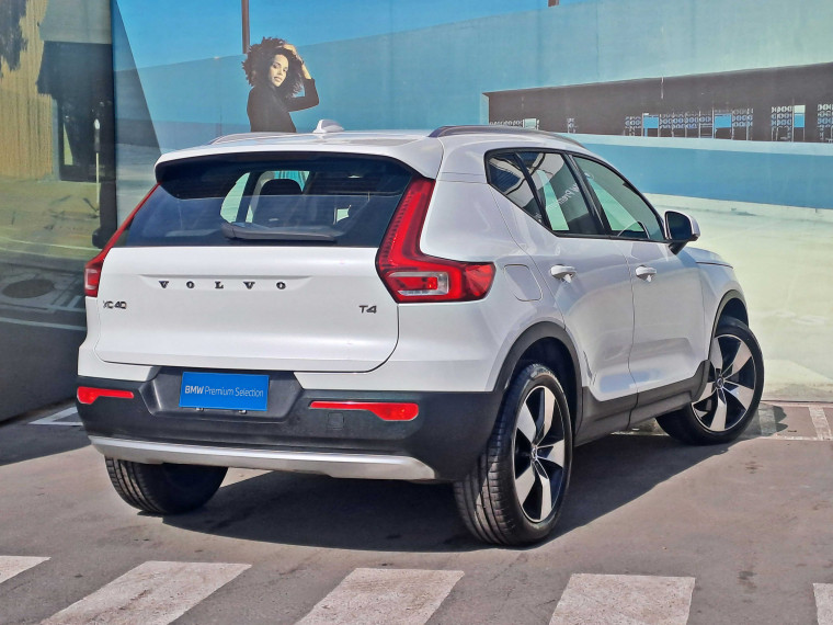 Volvo Xc40 T4 Fwd 2.0 Aut 2022 Usado  Usado en BMW Premium Selection