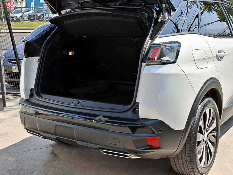 Peugeot 3008 Puretech 180 Eat8 1.6 Aut 2024 Usado  Usado en BMW Premium Selection