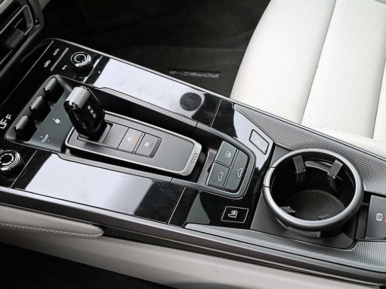 Porsche 911 Carrera 992 Coupe 3.0 At 2024 Usado  Usado en BMW Premium Selection