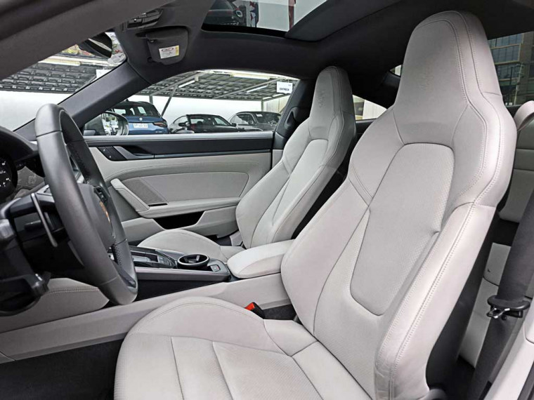 Porsche 911 Carrera 992 Coupe 3.0 At 2024 Usado  Usado en BMW Premium Selection