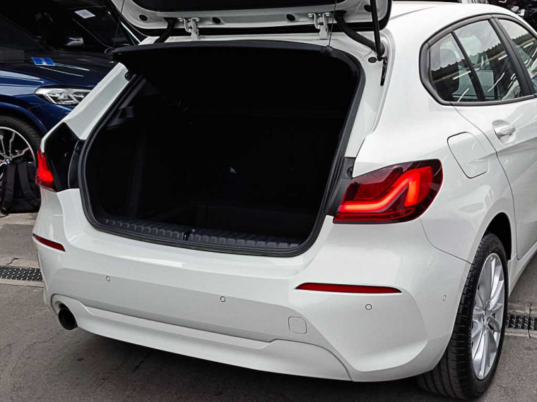 Bmw 118 I Hatch Dynamic 2023 Usado  Usado en BMW Premium Selection