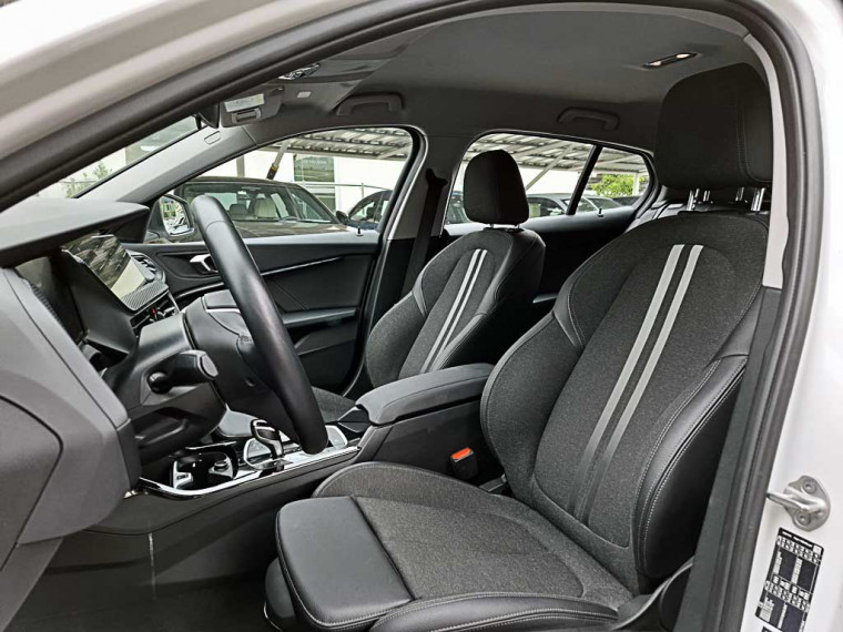 Bmw 118 I Hatch Dynamic 2023 Usado  Usado en BMW Premium Selection