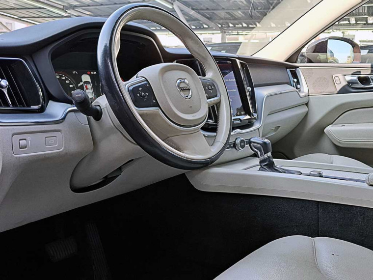 Volvo Xc60 T5 2.0 2018 Usado  Usado en BMW Premium Selection