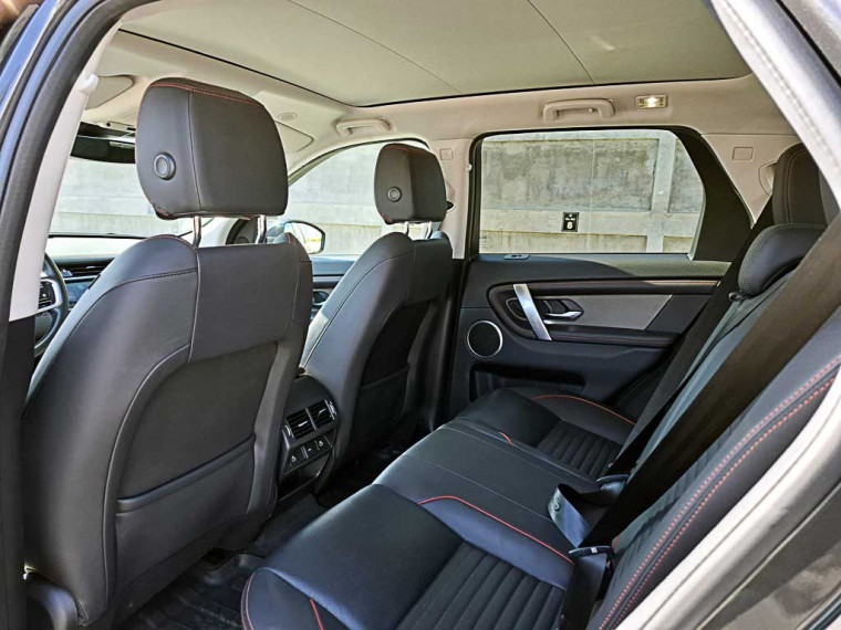 Land rover Discovery Sport R Dynamic S 2.0 Aut 2023 Usado  Usado en BMW Premium Selection