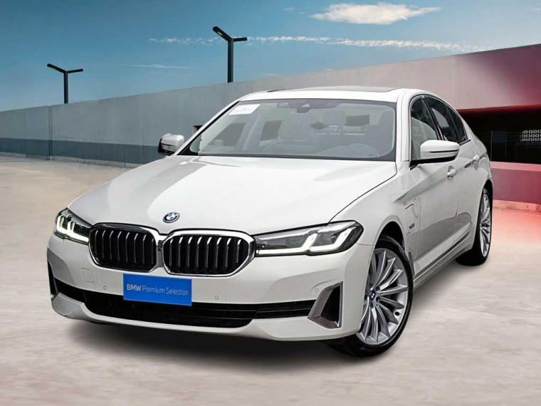 BMW 530 e Luxury LCI 2023
