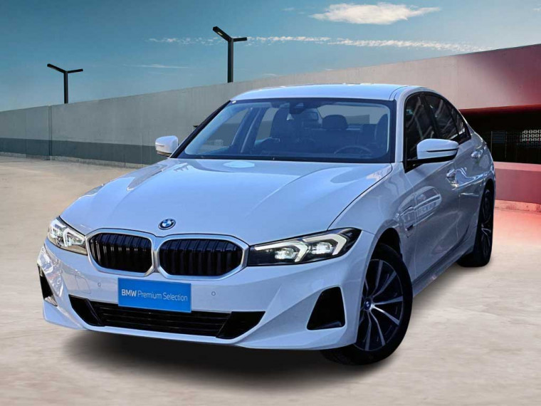 BMW 330 e Urban LCI 2023