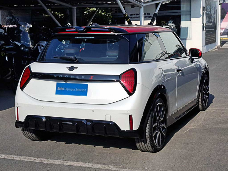 Mini Cooper S 2.0 Hb 3p Jcw Package Hea 2024 Usado  Usado en BMW Premium Selection