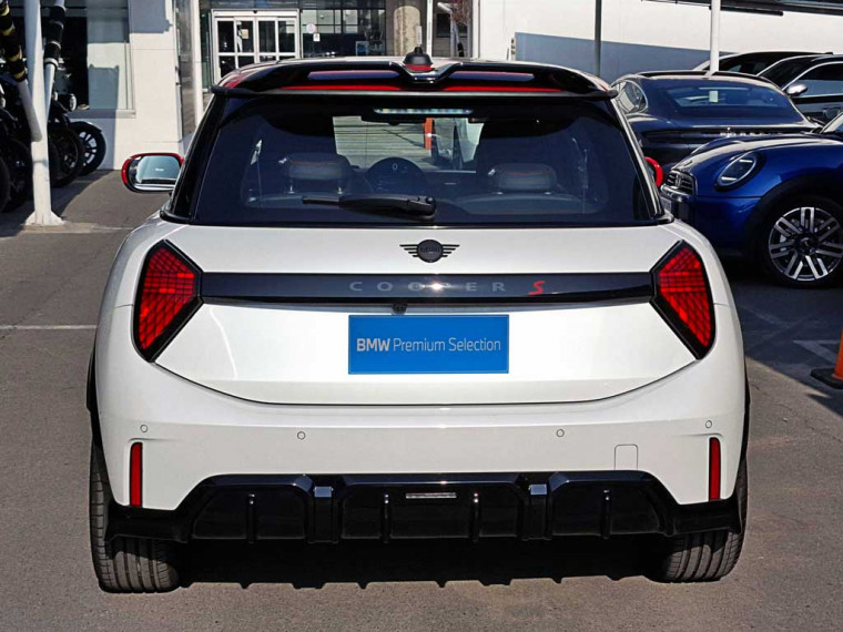 Mini Cooper S 2.0 Hb 3p Jcw Package Hea 2024 Usado  Usado en BMW Premium Selection