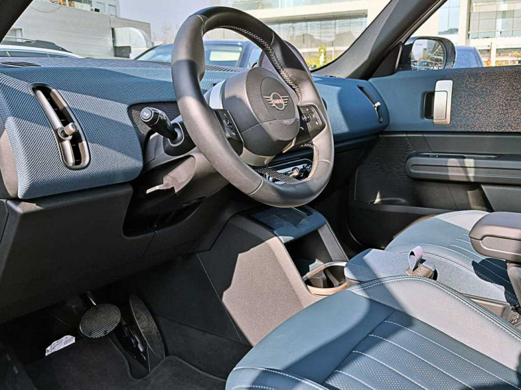 Mini Cooper Countryman C 1.5 Favoured 2024 Usado  Usado en BMW Premium Selection