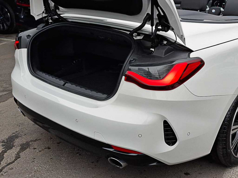 Bmw 420 I Cabrio Dynamic Lci Ii 2.0 Aut 2025 Usado  Usado en BMW Premium Selection