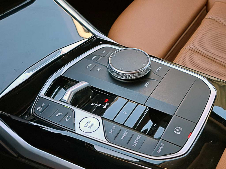 Bmw 330 E Urban Lci 2024 Usado  Usado en BMW Premium Selection