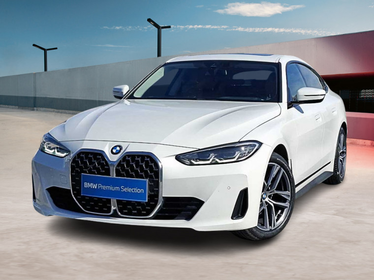 BMW 420 i Coupe Dynamic 2.0 AT 2024