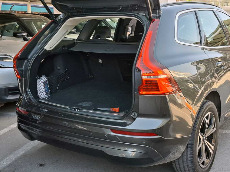 Volvo Xc60 Ii B5 Momentum 4x4 2.0 Aut 2022 Usado  Usado en BMW Premium Selection