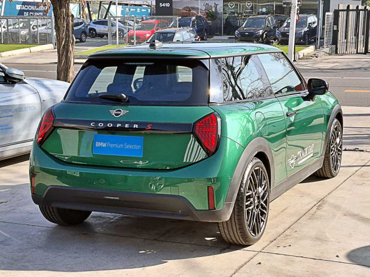 Mini Cooper S 2.0 Hb 3p Favoured 2025 Usado  Usado en BMW Premium Selection