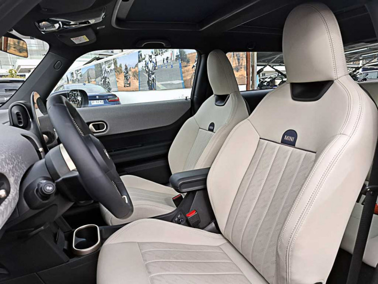 Mini Cooper C 1.5 Hb 3p Favoured Hea 2025 Usado  Usado en BMW Premium Selection Mini Cooper C 1.5 Hb 3p Favoured Hea 2025 Usado  Usado en BMW Premium Selection