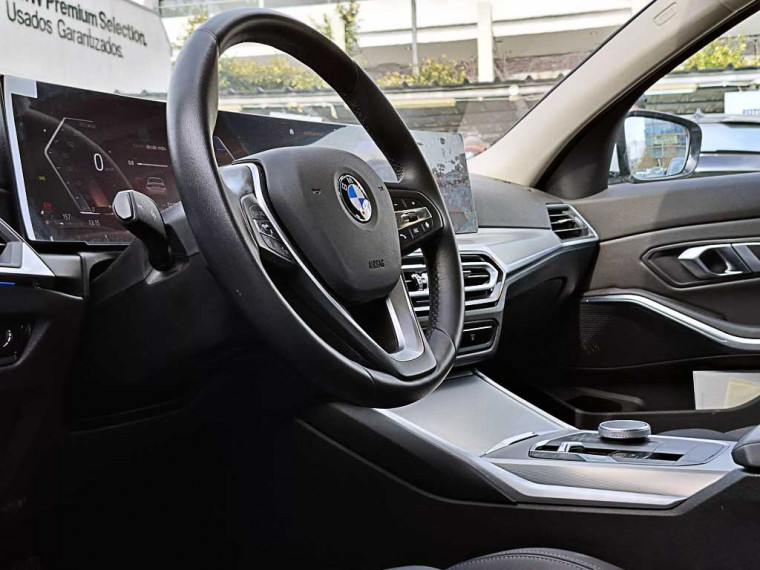 Bmw 320 D Dynamic Lci Sedan Lci 2.0 At 2023 Usado  Usado en BMW Premium Selection