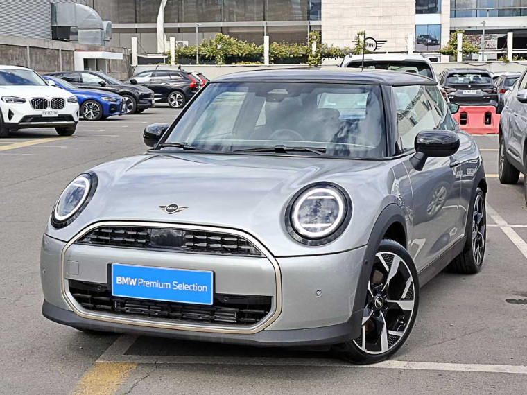 Mini Cooper C Favoured 1.5 Aut 2024 Usado  Usado en BMW Premium Selection