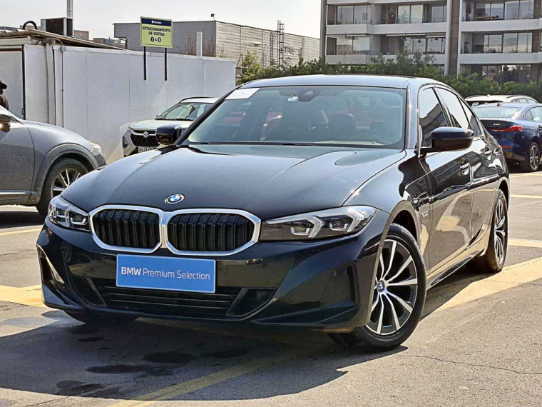 Bmw 330  E Urban Lci Sedan 2.0 Aut  2023 Usado  Usado en BMW Premium Selection
