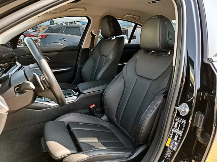 Bmw 330  E Urban Lci Sedan 2.0 Aut  2023 Usado  Usado en BMW Premium Selection